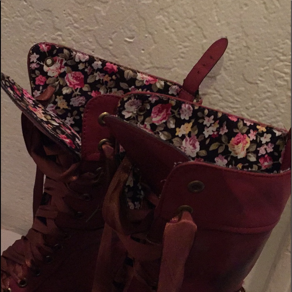 New Red Vintage Style boots Vegan Leather